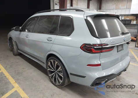 2023 BMW X7 xDrive40I z USA, uszkodzony, nr VIN 5UX23EM05P9R58577
